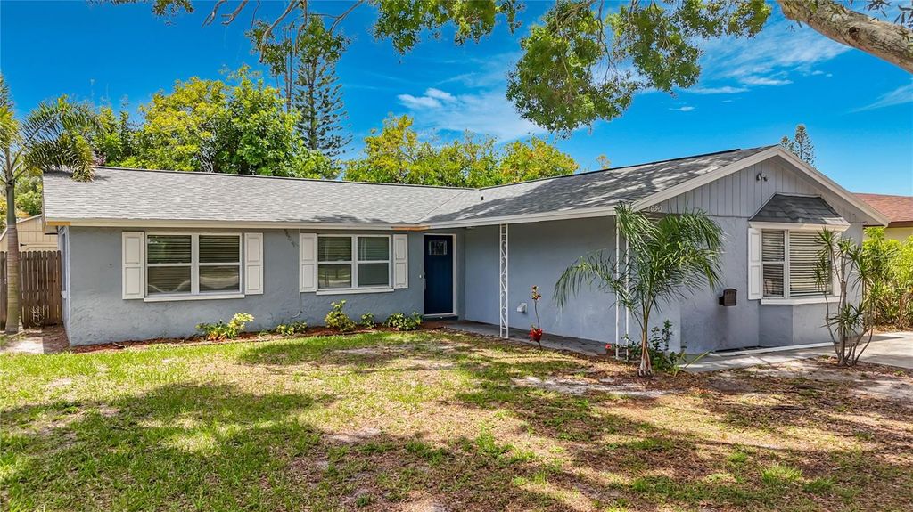 1090 16TH AVENUE SW, Largo, FL 33770