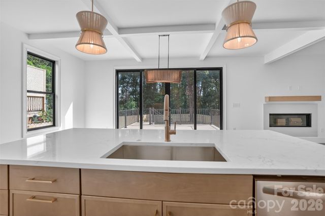 417 W Cama Street, Charlotte, NC 28217