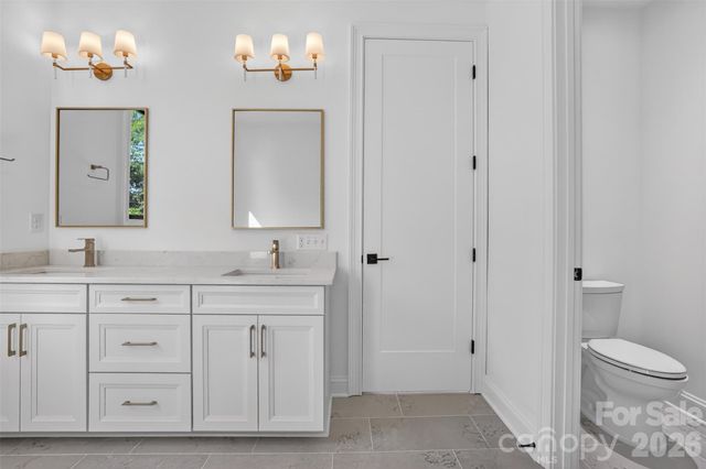 417 W Cama Street, Charlotte, NC 28217
