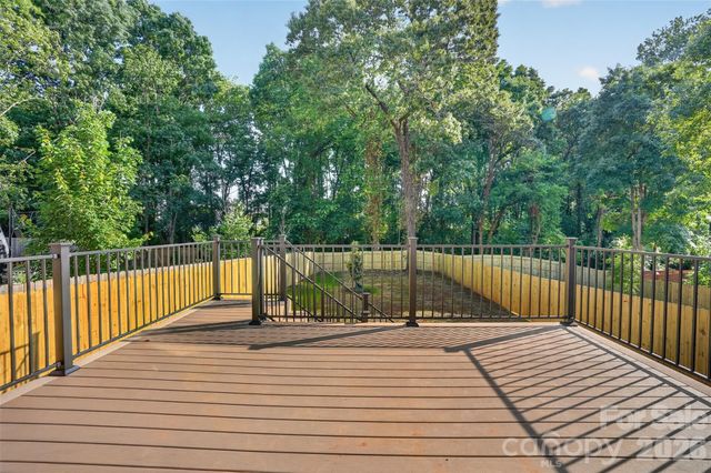 417 W Cama Street, Charlotte, NC 28217