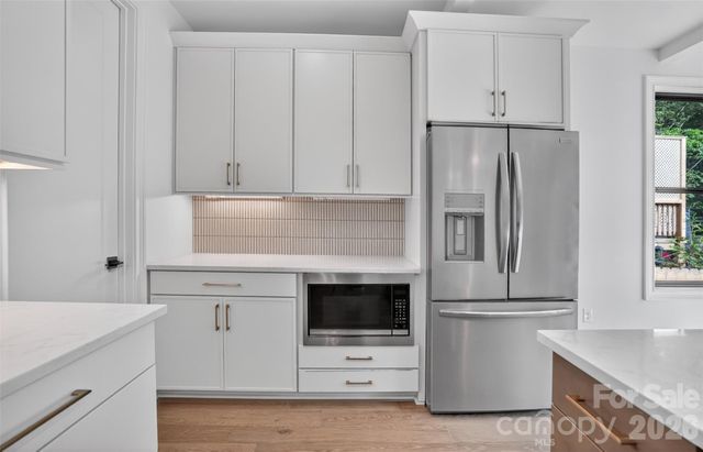 417 W Cama Street, Charlotte, NC 28217