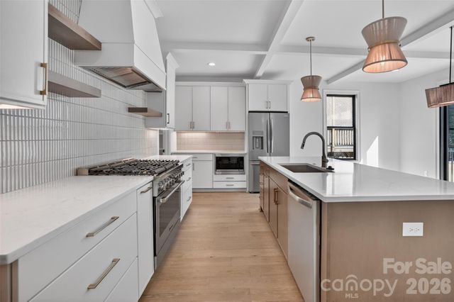 417 W Cama Street, Charlotte, NC 28217