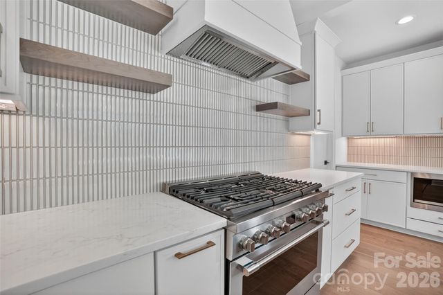417 W Cama Street, Charlotte, NC 28217