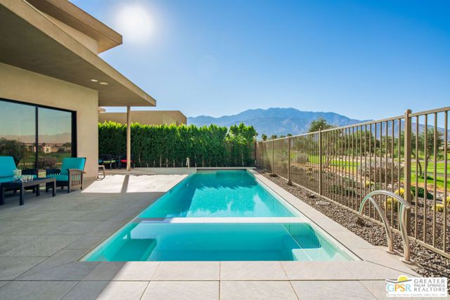 4321 Lumina Way, Palm Springs, CA 92262