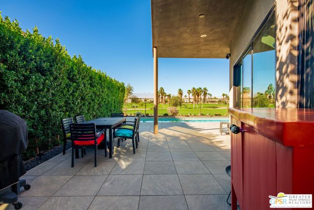 4321 Lumina Way, Palm Springs, CA 92262