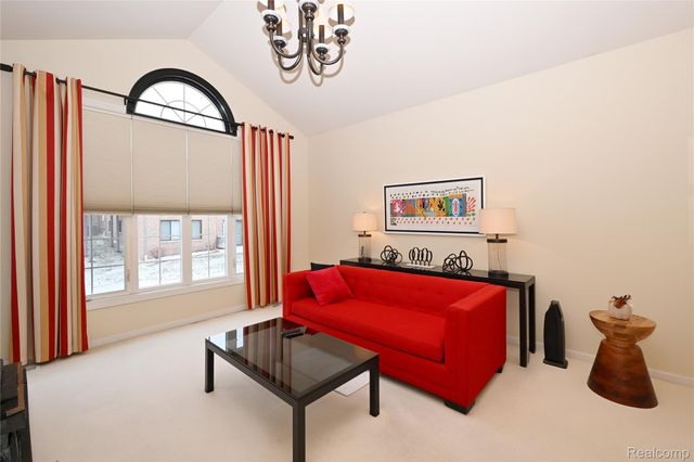 59779 Glacier Spring Drive S, Washington Township, MI 48094