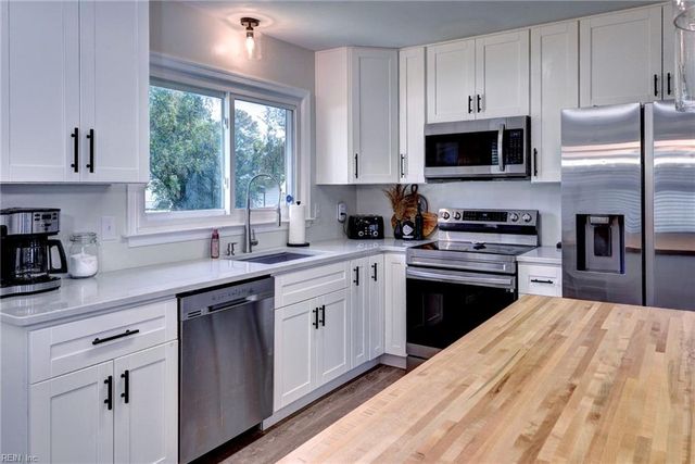 778 Darden DR, Newport News, VA 23602