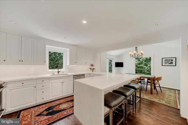 112 HOOKS LN, Baltimore, MD 21208