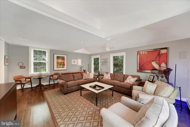112 HOOKS LN, Baltimore, MD 21208