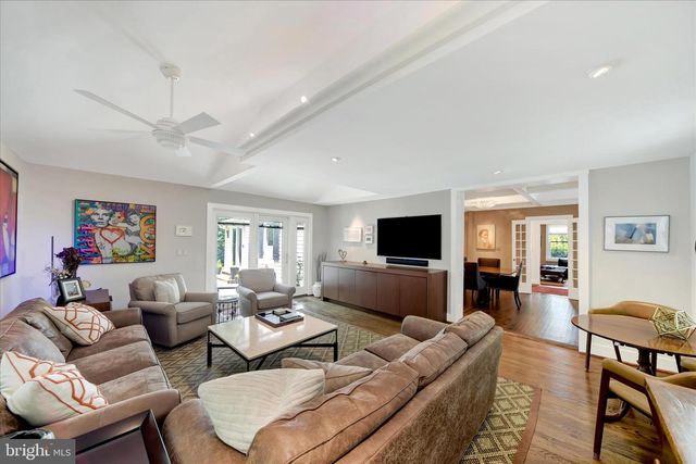 112 HOOKS LN, Baltimore, MD 21208