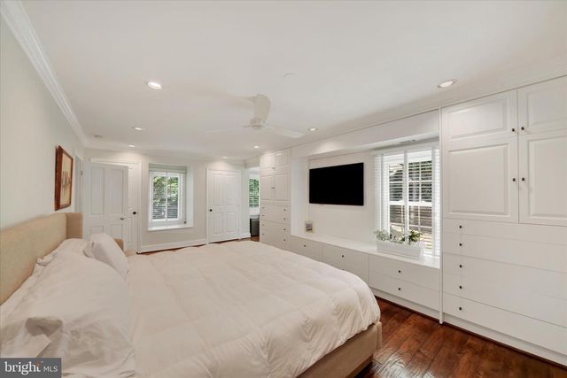 112 HOOKS LN, Baltimore, MD 21208