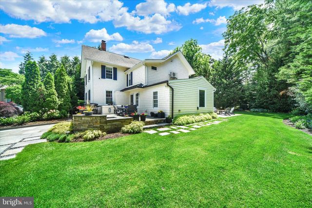 112 HOOKS LN, Baltimore, MD 21208