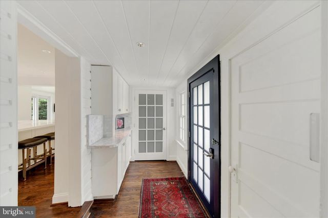 112 HOOKS LN, Baltimore, MD 21208