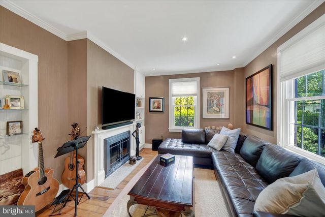 112 HOOKS LN, Baltimore, MD 21208