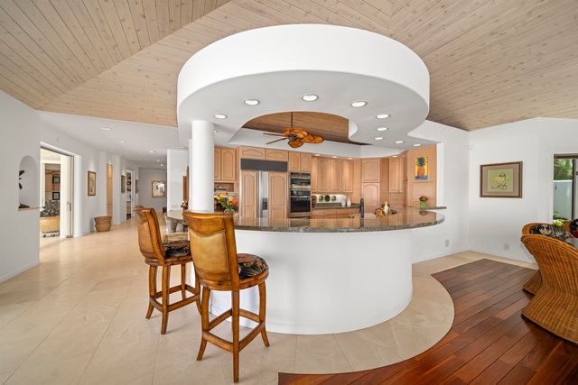 206 Heleuma Pl, Kihei, HI 96753