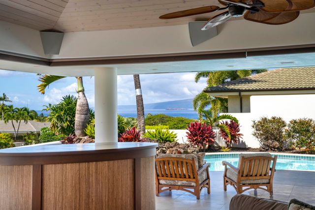 206 Heleuma Pl, Kihei, HI 96753