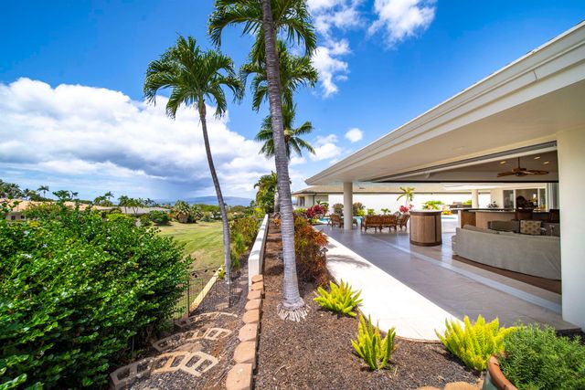 206 Heleuma Pl, Kihei, HI 96753