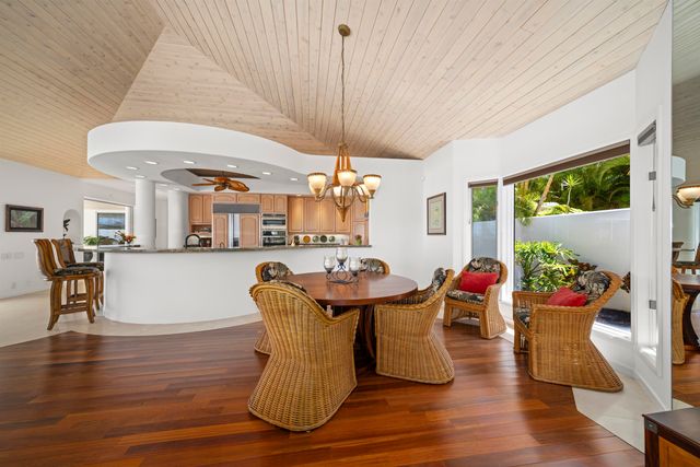 206 Heleuma Pl, Kihei, HI 96753