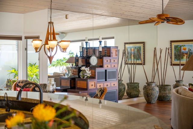 206 Heleuma Pl, Kihei, HI 96753