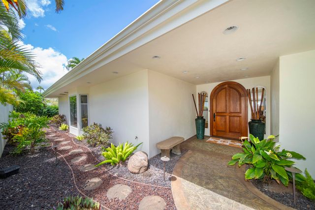 206 Heleuma Pl, Kihei, HI 96753