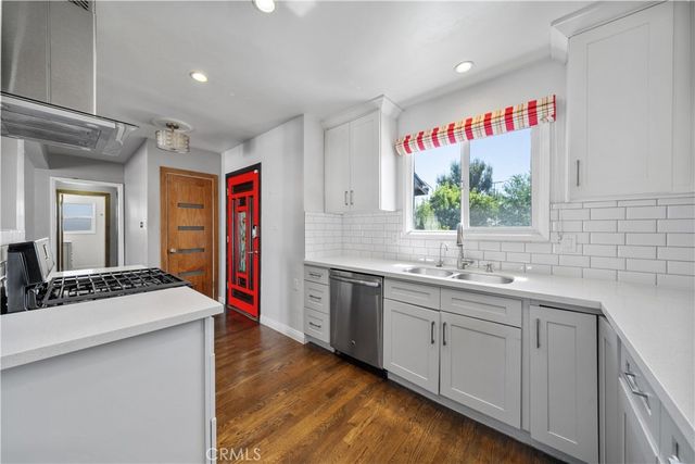 14373 Berg, Sylmar, CA 91342