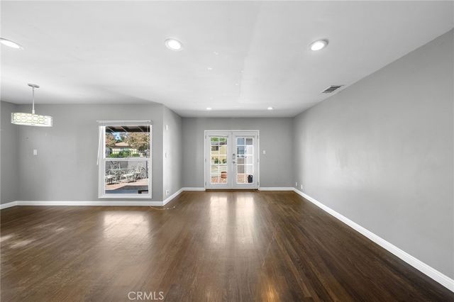 14373 Berg, Sylmar, CA 91342