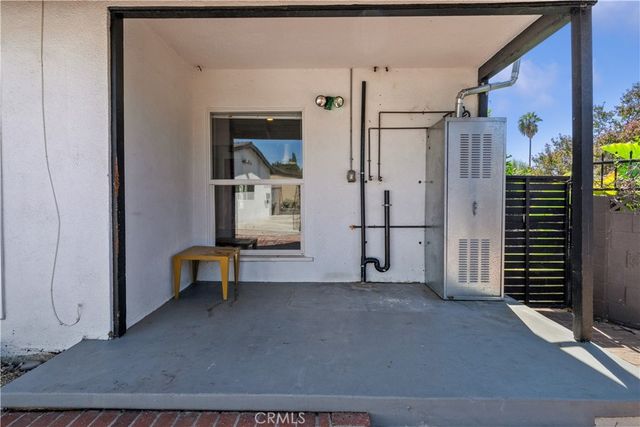 14373 Berg, Sylmar, CA 91342