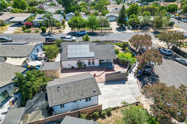 14373 Berg, Sylmar, CA 91342