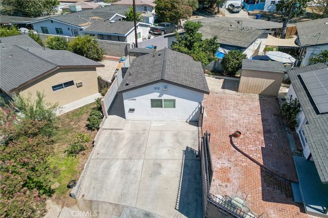 14373 Berg, Sylmar, CA 91342