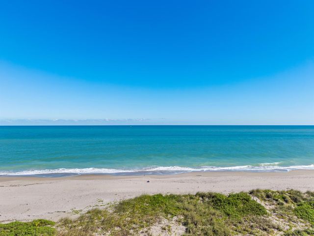 380 SW Donna Terrace, Port St. Lucie, FL 34984