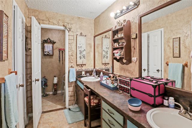 160 Vz County Road 4130, Canton, TX 75103