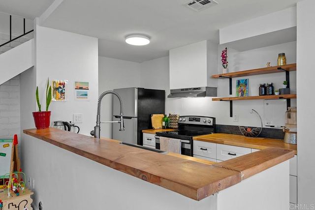 9851 Mission Viejo Ct 3, Santee, CA 92071
