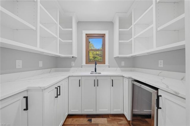 941 Pleasant Ridge DR, Chesapeake, VA 23322