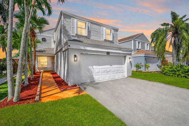 223 SW 159th Way, Sunrise, FL 33326