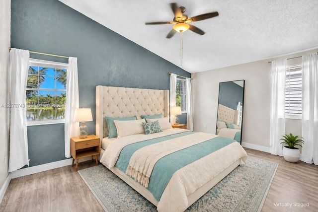 223 SW 159th Way, Sunrise, FL 33326