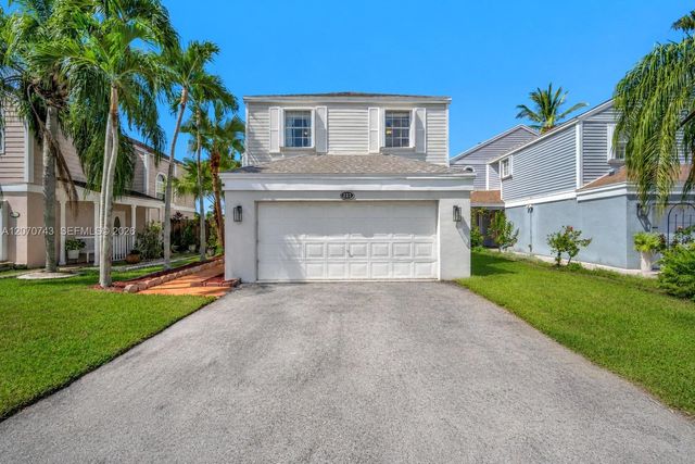 223 SW 159th Way, Sunrise, FL 33326