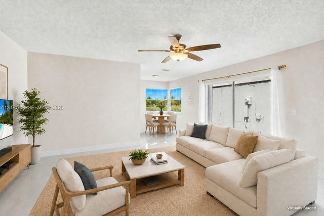 223 SW 159th Way, Sunrise, FL 33326