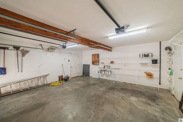 922 Stonebrook Drive # 2, Paducah, KY 42003