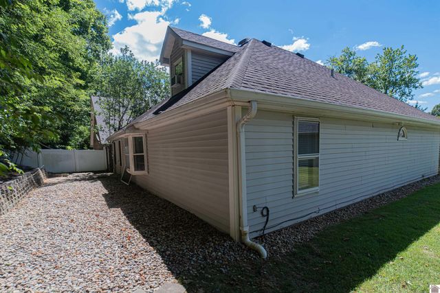 922 Stonebrook Drive # 2, Paducah, KY 42003