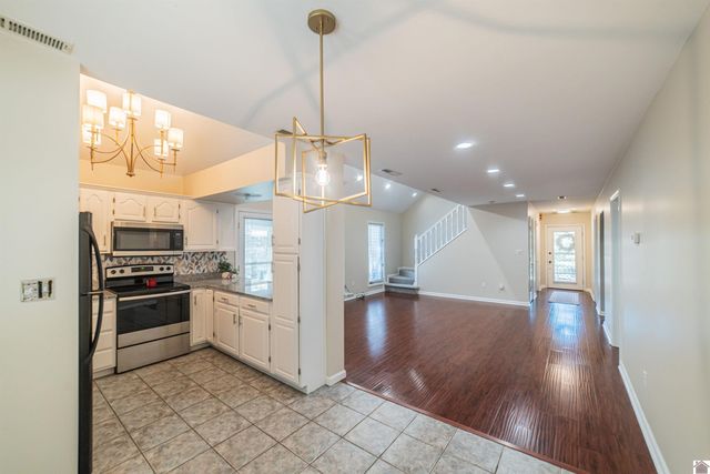 922 Stonebrook Drive # 2, Paducah, KY 42003