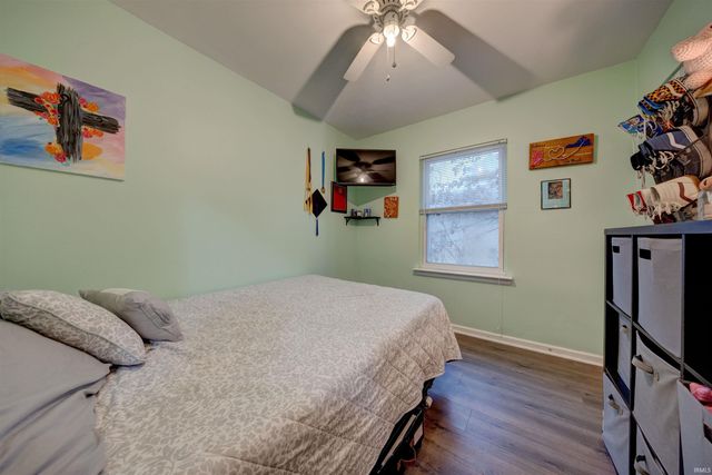 1513 MacArthur Circle, Evansville, IN 47714