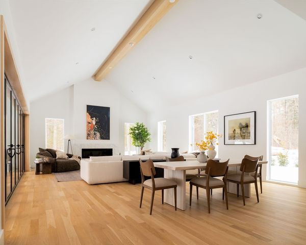 365 Charles River St, Needham, MA 02492