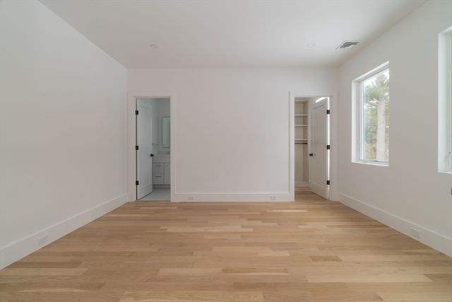 365 Charles River St, Needham, MA 02492