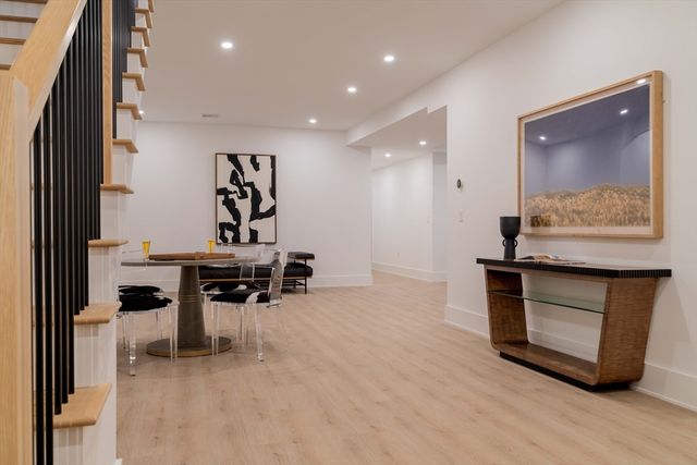 365 Charles River St, Needham, MA 02492