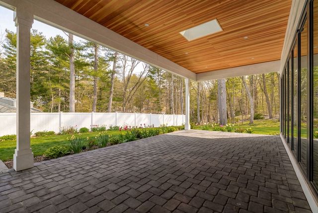 365 Charles River St, Needham, MA 02492