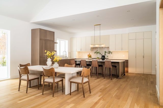 365 Charles River St, Needham, MA 02492