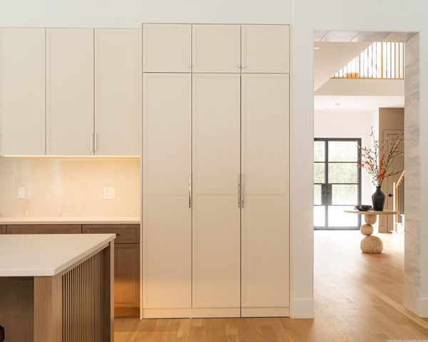 365 Charles River St, Needham, MA 02492