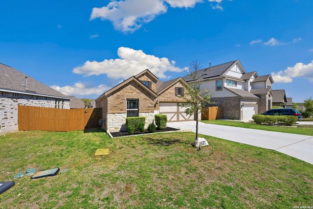 1521 spechts, New Braunfels, TX 78132