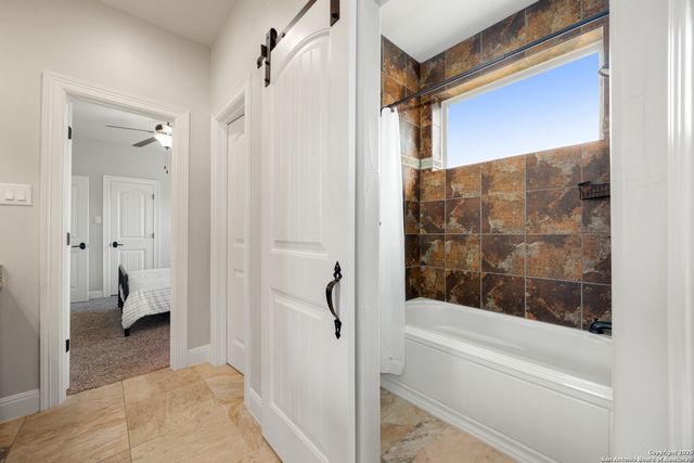 114 Hunters View, Boerne, TX 78006