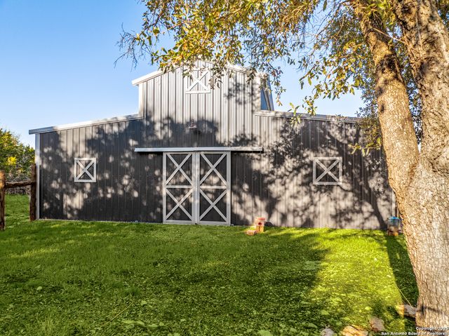 114 Hunters View, Boerne, TX 78006